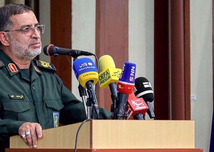 Iran Klaim Serangan Balasan Tewaskan 650 Personel Militer AS, Kapal Induk USS Abraham Lincoln Kabur