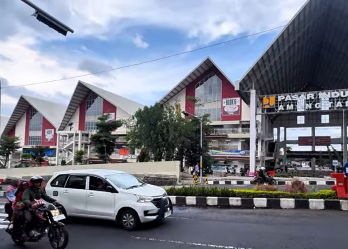 Pasar Among Tani Kota Batu Viral, YouTuber Kaget Lihat Pasar Modern Super Besar hingga Kuliner Murah Tahu Telu