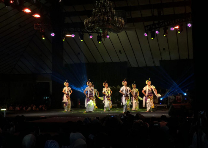 Kesan dan Harapan Penonton serta Pelaku Pagelaran Wayang Topeng Malangan Panji Setyakasih