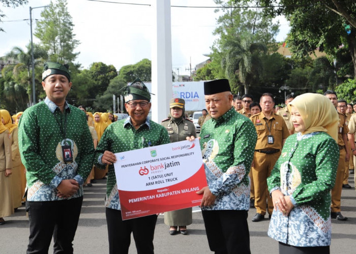 Sinergi Pemkab Malang dan Bank Jatim: Perkuat Sarana Pengelolaan Sampah melalui Program CSR