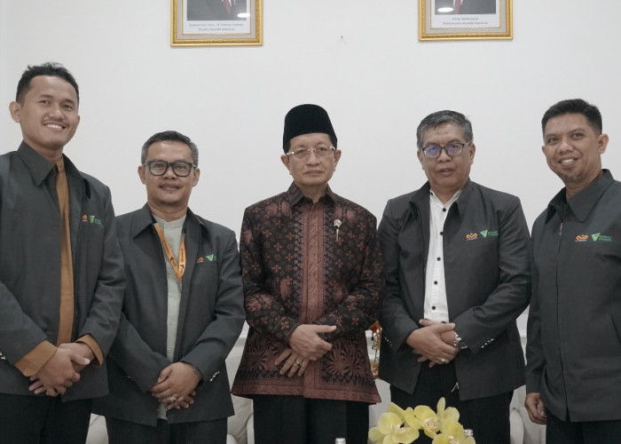 Menag Dukung Dompet Dhuafa Kirim Dai ke Wilayah 3T dan Luar Negeri