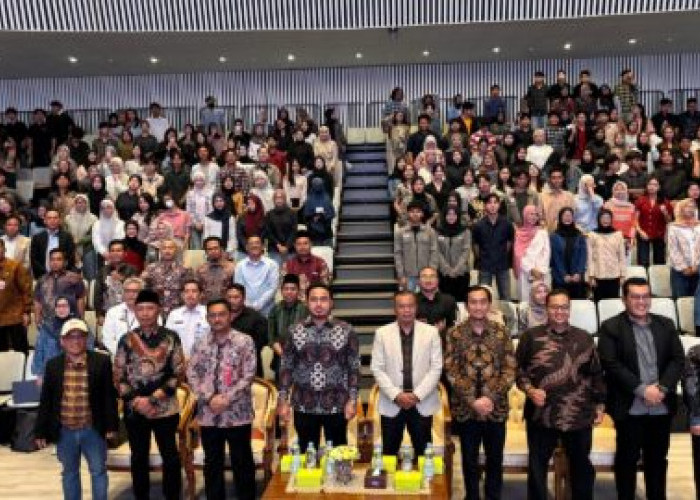 Globalizing UB Bareng Indopol Luncurkan Cakapolitik_ub.id, Aplikasi Berbasis AI Pendorong Literasi Politik