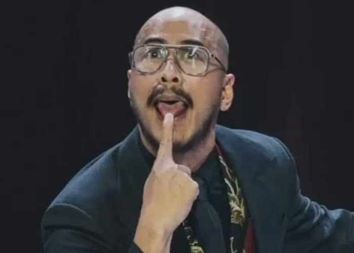 Ketua PBNU Sesalkan Pelaporan Komika Pandji Pragiwaksono: Kita Perlu Banyak Ketawa