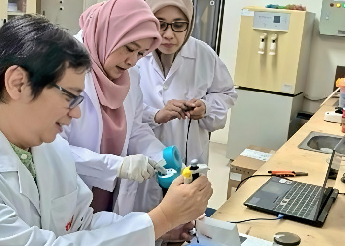 Alat Inovasi Peneliti UIN Syarif Hidayatullah dan UIN Maliki Malang Bisa Deteksi DNA Babi secara Cepat-Akurat