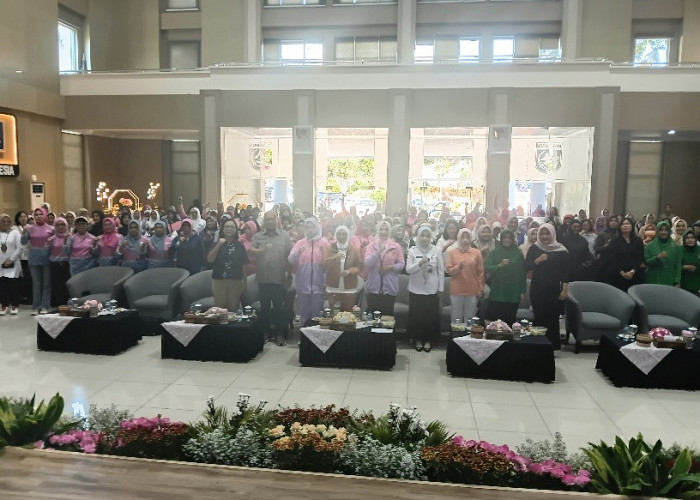 ​Perkuat Ketahanan Keluarga, GOW dan Perwosi Kota Batu Gelar Sarasehan Hingga Pasar Murah