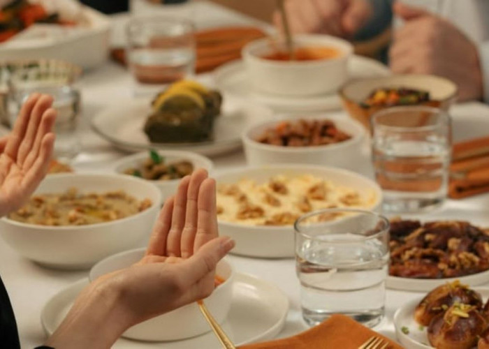 Hikmah Sunnah Anjuran Tidak Makan dan Minum sebelum Salat Iduladha