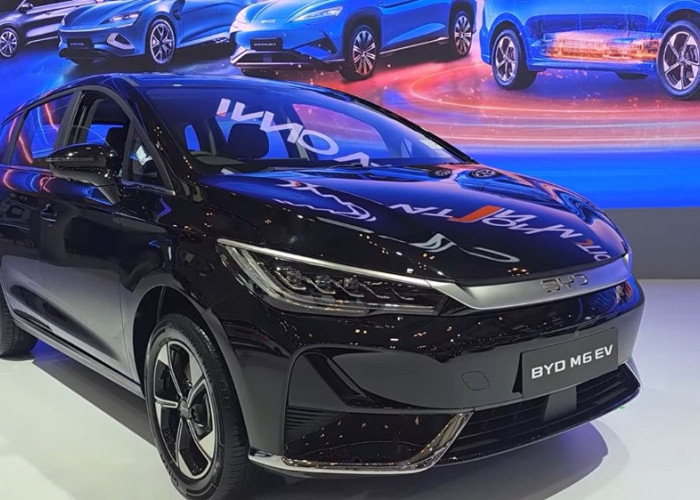 BYD M6 EV CKD Punya Kabin 3 Baris, AC Depan Bisa Diatur Terpisah