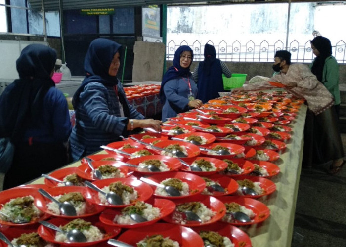 60 Masjid di Malang Raya Siapkan Buka Puasa Gratis selama Ramadan 1447 H