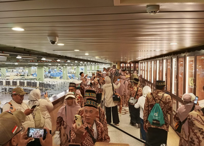Percetakan Mushaf Alquran Terbesar Dunia di Madinah: Dijaga Para Hafiz, Cetak 18 Juta Eksemplar Per Tahun