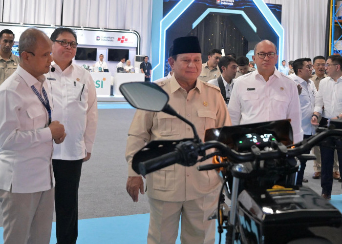 Prabowo Targetkan Produksi 2 Juta Motor Listrik, Bunga Cicilan Bakal Diturunkan