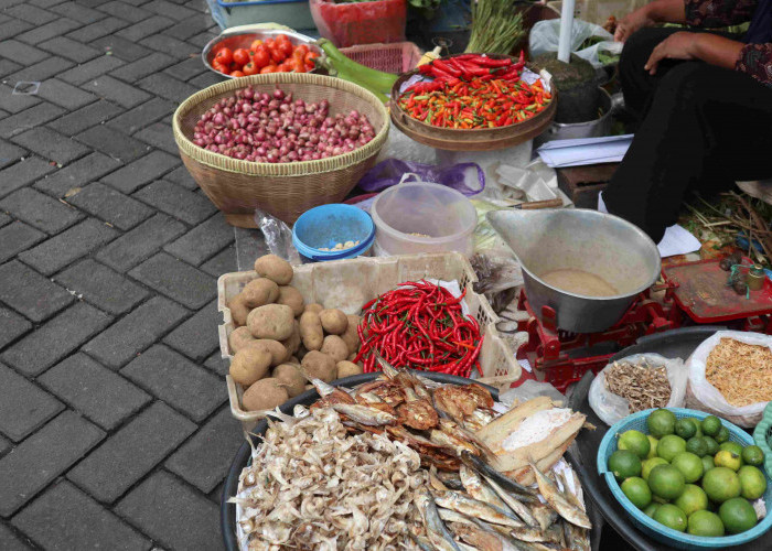 Di Batu Cabai Merah dan Rawit Merah Makin Mahal: Ini Harga Rata-rata Bahan Pokok Kota Batu 11 Maret 2025 