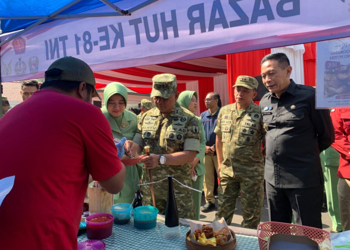 Bazar HUT ke-81 TNI di Malang Libatkan 220 Stan, Pasar Murah Diserbu Warga