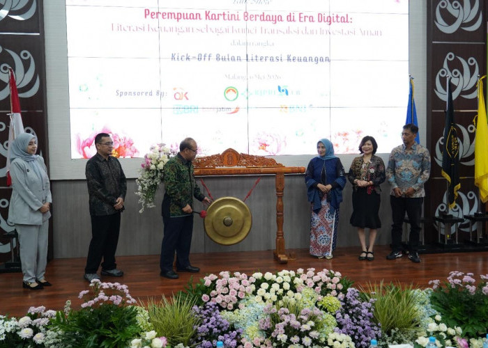 OJK Malang Kick Off Bulan Literasi Keuangan, 500 Perempuan Diedukasi Hindari Pinjol Ilegal