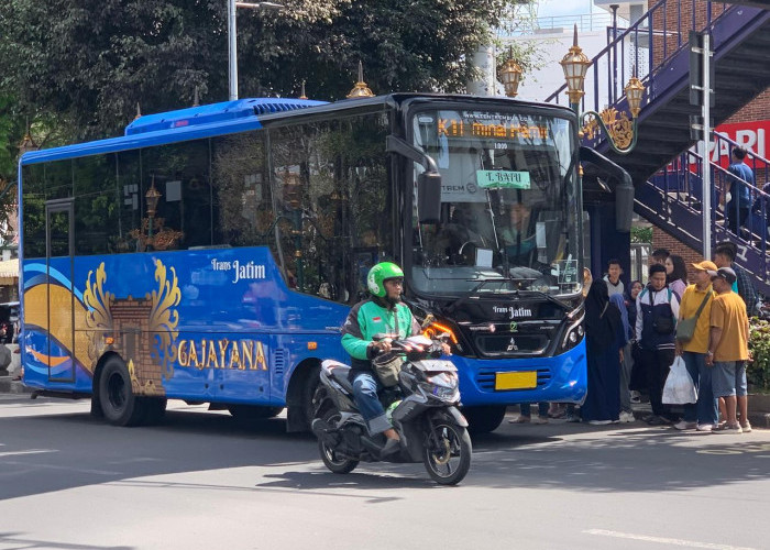 Libur Akhir Tahun, Antrean Trans Jatim Mengular di Kayutangan Heritage, Wisatawan Luar Kota Mendominasi