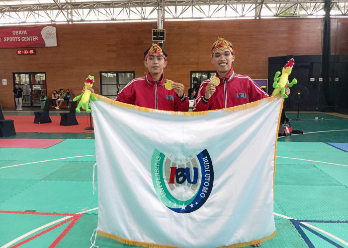 Emas dari Pencak Silat Pomprov III Jatim Bukti Tradisi Juara Mahasiswa UIBU 