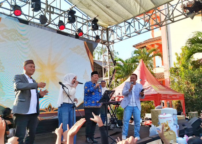 Tutup PKKMB 2026, Sekda Budiar Dorong Universitas Kepanjen Cetak SDM Andal
