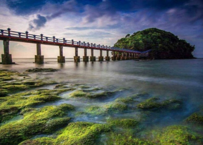 Pantai Jembatan Panjang Tanjung Sirap, Kian Mudah Dijangkau Pelancong yang Berangkat dari Pusat Kota
