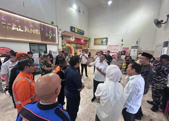 Wali Kota Malang Tinjau Stasiun, 8.638 Penumpang KA Diprediksi Berangkat–Datang Hari Ini