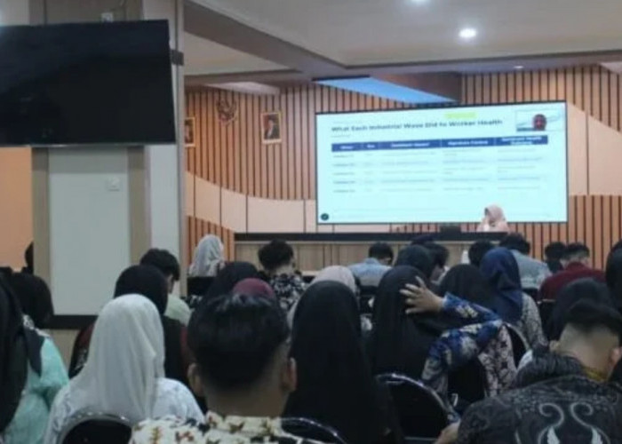 FK Unisma Bekali 78 Mahasiswa Kedokteran soal Kesehatan Kerja Industri