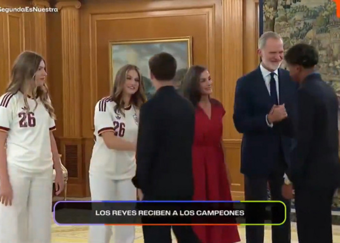 Lamine Yamal Viral usai Sapa Raja Felipe VI dengan Gaya Santai saat Spanyol Juara Piala Dunia 2026