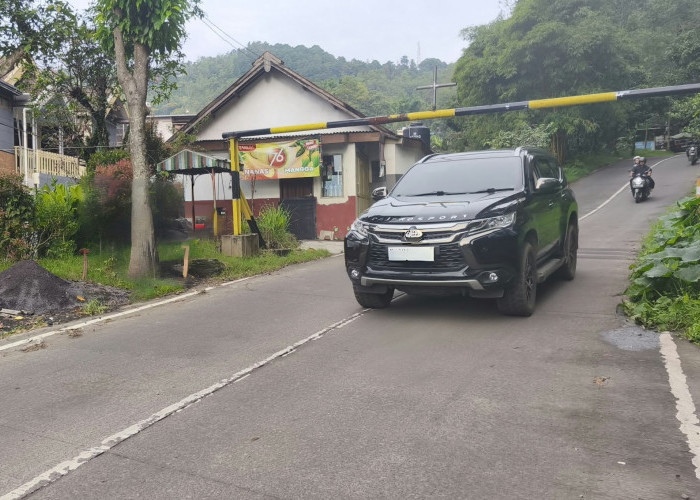7 Cara Cek Mobil Sebelum Lewati Tanjakan Berkelok, Ban dan Rem Paling Penting
