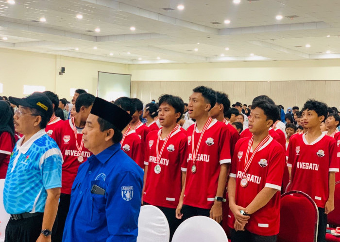 Wali Kota Malang Dorong Pengurus OSIS Kuatkan Kepemimpinan dan Literasi Keuangan di Bimtek Disdikbud