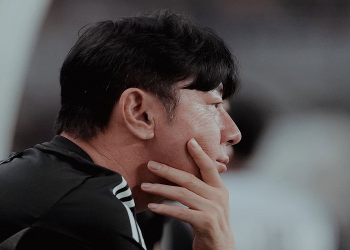 Shin Tae-yong Soroti Gol Bunuh Diri dan Keputusan Wasit usai Persija Tumbang dari Persebaya
