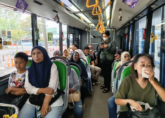 Terminal Batu Terapkan Sistem Antrean Manual Penumpang saat Arus Mulai Meningkat, Ini Tujuannyai