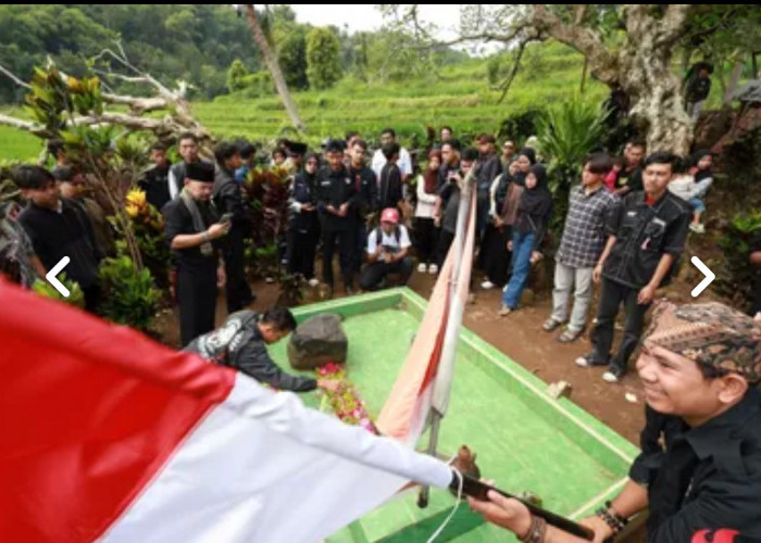 Haul ke-77 Tan Malaka di Kediri, Aksi Tabur Bunga Gaungkan Semangat Pemikiran Kritis