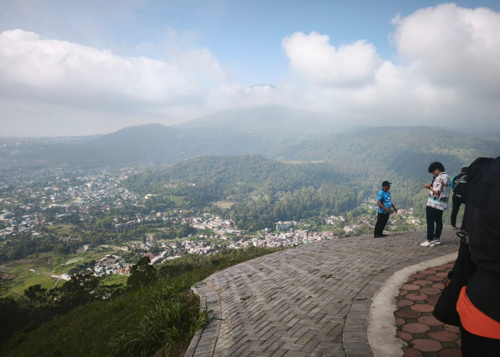 Menikmati Keindahan dari Gunung Banyak, Destinasi Wajib di Kota Batu 