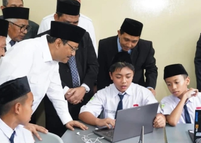 Pembelajaran di Sekolah Rakyat Akan Gunakan Aplikasi Sekolahku