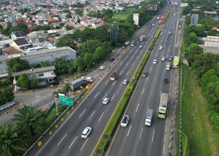 Libur Nataru, Angkutan Barang Dibatasi mulai 20 Desember 2024