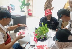‎98 Warga Kota Batu Terima Bantuan Bedah Rumah Tidak Layak Huni‎