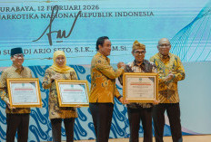 Wali Kota Batu Nurochman Terima Penghargaan dari BNN RI