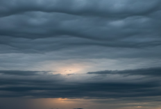 Prakiraan Cuaca Malang Raya 27 Januari: Dominasi Hujan Disertai Petir, Waspadai Longsor dan Angin Kencang 