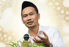 Tidur yang Benar menurut Gus Baha: Bukan Sekadar Istirahat, tapi Jalan Menuju Mimpi yang Bermakna