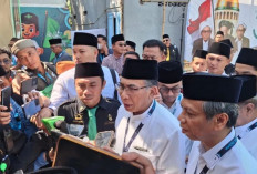 Tenangkan Massa Gus Yusuf, Gus Yahya Janjikan Peran Strategis untuk Gus Yusuf jika Kembali Pimpin PBNU