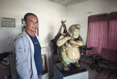 Seniman di Kota Batu Kritik Pemerintah lewat Karya Patung 