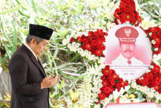 Hari Jadi Jatim ke-81, Bakorwil Malang Ziarah ke Makam Mantan Wagub Abdul Hamid Mahmud