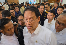 Purbaya Pastikan Layer Baru Cukai Rokok Berlaku 2026, Sasar Produsen Ilegal Masuk Jalur Legal