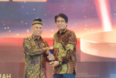 UM Pertahankan Predikat Informatif pada Anugerah Keterbukaan Informasi Publik 2025