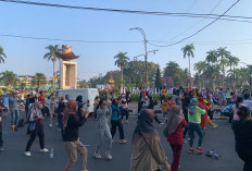 DLH Kota Malang Ajak Warga Jaga Kebersihan CFD Jalan Ijen, Ribuan Pengunjung Padati Akhir Pekan