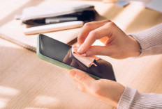 Layar HP Kinclong dan Awet: 9 Cara Aman Membersihkan Debu Serta Kotoran