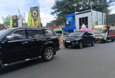 Pantauan dari Pintu Keluar Singosari Mobil Keluar Tol Capai 1.700 per Jam