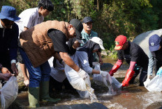 ‎Wali Kota Nurochman Ajak Jaga Sungai Brantas Dimulai dari Pilah Sampah di Rumah