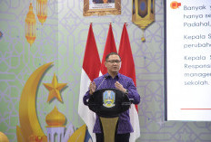 Dindik Jatim Larang Sekolah Angkat Pegawai Baru, Jamin Nasib 2.295 Guru Honorer