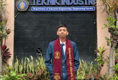Wisudawan Terbaik FT UB Ciptakan Program Pencegah Kelelahan Mata, Turunkan Risiko hingga 27 Persen