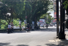 Hari Jumat Minim Jadwal Kuliah, Lalu Lintas Depan UMM III Ramai Lancar