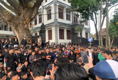 DPRD Kota Malang Janji Kawal Aspirasi Mahasiswa, Aliansi Malang Bergerak Tagih Tindak Lanjut Sembilan Tuntutan