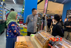 Jelang Lebaran, Wali Kota Malang Cek Parsel di Mal untuk Pastikan Produk Aman